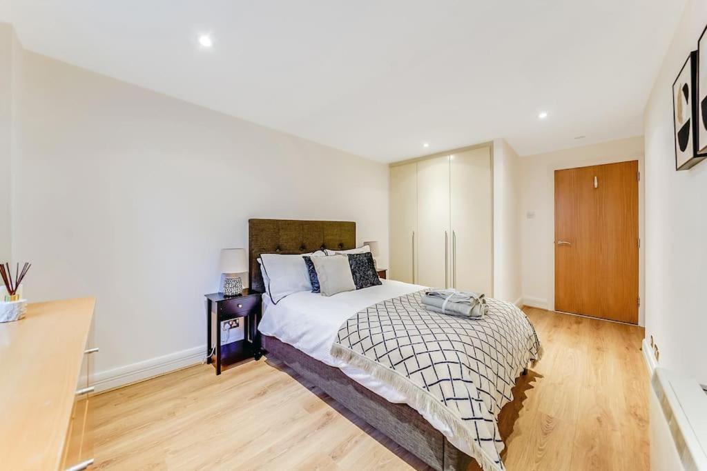 Spacious 1 Bedroom Apt Near Marble Arch Londyn Zewnętrze zdjęcie